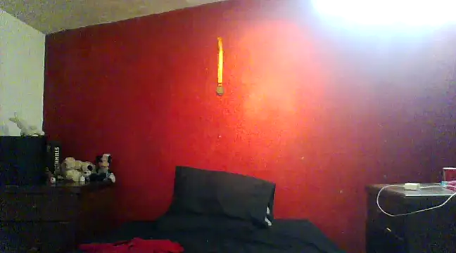 Snapshot of Yasmin_Paez99 chatting on 01.12.25 Yasmin Paez99 online show from 01.12.25