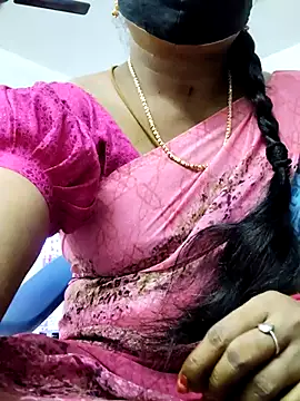 Snapshot of Tamilrojanew chatting on 06.15.26 Tamilrojanew online show from 06.15.26