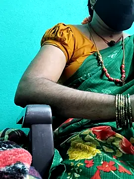 Snapshot of Tamilrojanew chatting on 07.18.26 Tamilrojanew online show from 07.18.26
