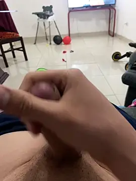 Snapshot of Jorge-Silla chatting on 02.10.26 Jorge-Silla online show from 02.10.26