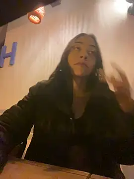 Snapshot of Little_aphrodite chatting on 01.18.25 Little aphrodite online show from 01.18.25