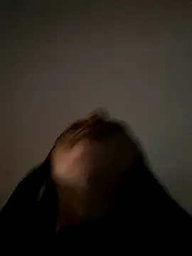 Snapshot of Little_aphrodite chatting on 10.08.25 Little aphrodite online show from 10.08.25