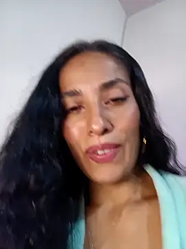 chloewildd  online show from 11.30.25