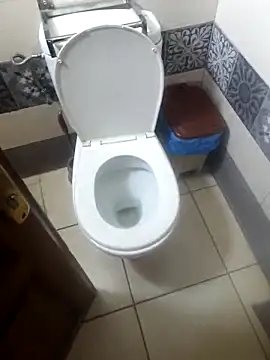 Snapshot of nouramaroc chatting on 09.25.25 nouramaroc online show from 09.25.25