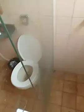 moder066 online show from 12.10.24