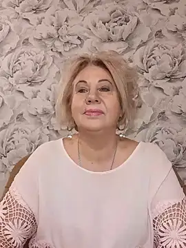 Snapshot of PALETT chatting on 12.08.24 PALETT online show from 12.08.24