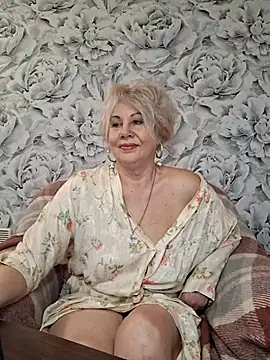 Snapshot of PALETT chatting on 03.01.25 PALETT online show from 03.01.25