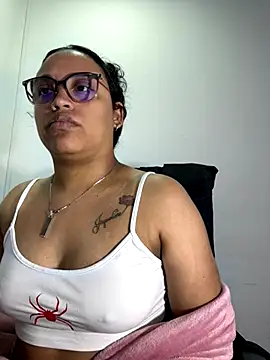 angela angels  online show from 10.28.25