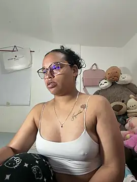 Snapshot of angela_angels_ chatting on 02.12.26 angela angels online show from 02.12.26