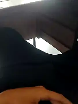 Juliano69xv online show from 11.17.25