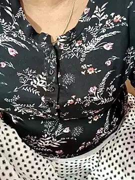 tamil-varshu online show from 12.22.24