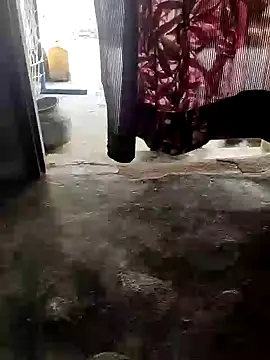 Snapshot of poojaji2024 chatting on 01.11.25 poojaji2024 online show from 01.11.25