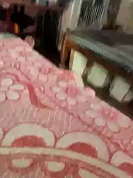 Snapshot of poojaji2024 chatting on 03.11.25 poojaji2024 online show from 03.11.25