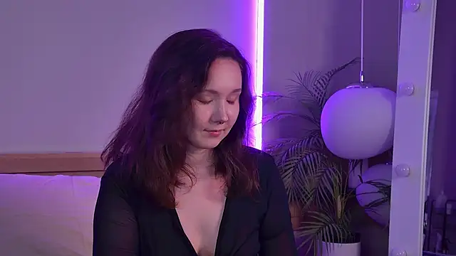 IreneRaye online show from 10.31.25