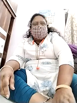 Snapshot of Pushpavathi_78 chatting on 10.01.25 Pushpavathi 78 online show from 10.01.25