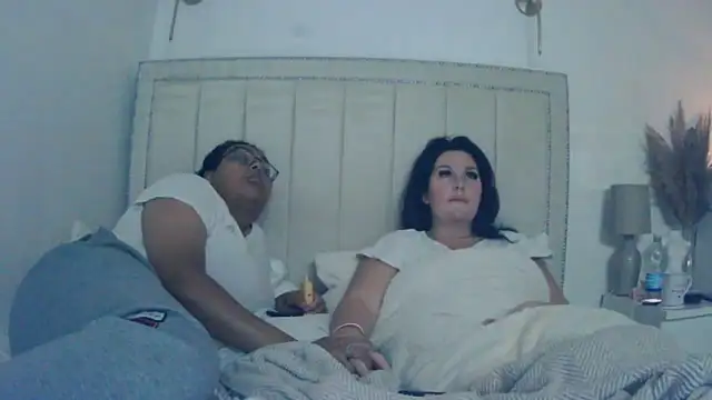 vanilla chocolate23 online show from 09.23.25