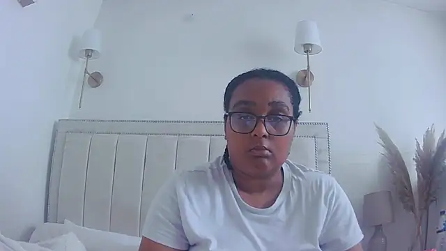 vanilla chocolate23 online show from 10.09.25