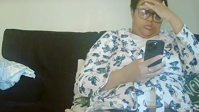 vanilla chocolate23 online show from 11.25.25