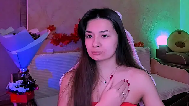 Swee Alicee online show from 02.21.25