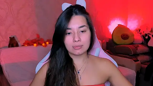 Swee Alicee online show from 09.11.25