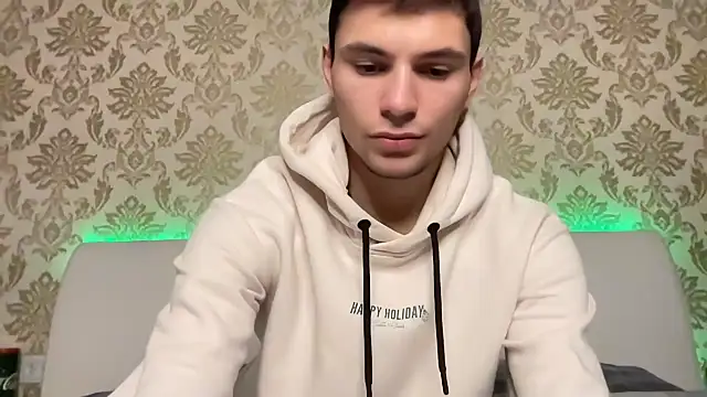 Snapshot of denlover1 chatting on 12.09.24 denlover1 online show from 12.09.24