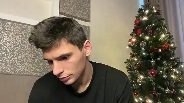 Snapshot of denlover1 chatting on 12.14.24 denlover1 online show from 12.14.24