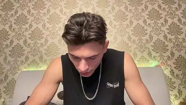 Snapshot of denlover1 chatting on 01.14.25 denlover1 online show from 01.14.25