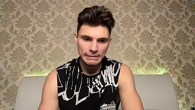 Snapshot of denlover1 chatting on 01.21.25 denlover1 online show from 01.21.25