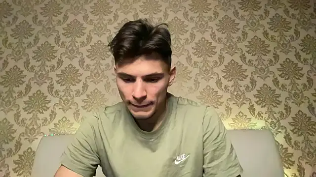 Snapshot of denlover1 chatting on 02.17.25 denlover1 online show from 02.17.25