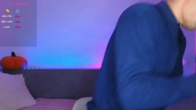 Snapshot of denlover1 chatting on 10.09.25 denlover1 online show from 10.09.25