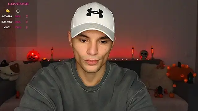 Snapshot of denlover1 chatting on 10.17.25 denlover1 online show from 10.17.25