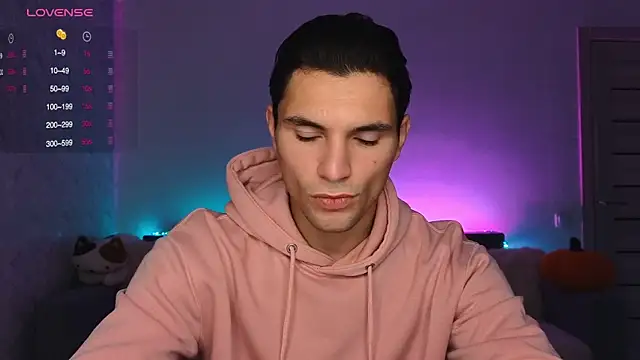 Snapshot of denlover1 chatting on 10.21.25 denlover1 online show from 10.21.25