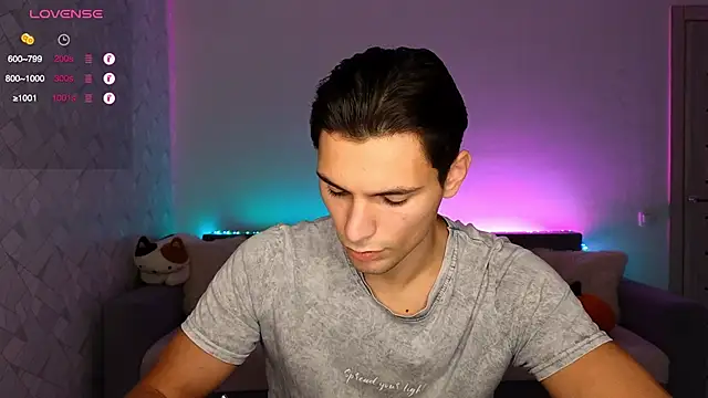 Snapshot of denlover1 chatting on 10.23.25 denlover1 online show from 10.23.25