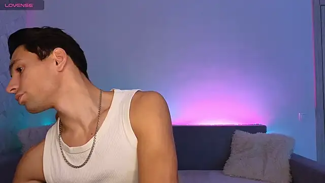 Snapshot of denlover1 chatting on 10.26.25 denlover1 online show from 10.26.25