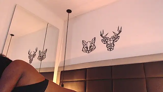 Snapshot of candy_lovee69 chatting on 10.26.25 candy lovee69 online show from 10.26.25