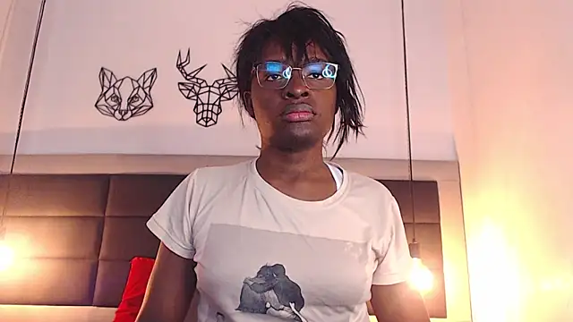 candy lovee69 online show from 11.18.25