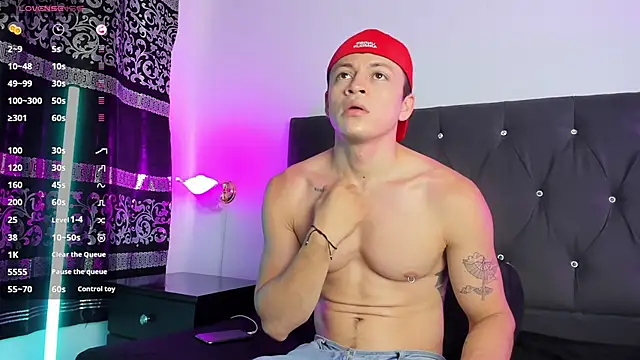 Angel Cuervo online show from 03.03.25