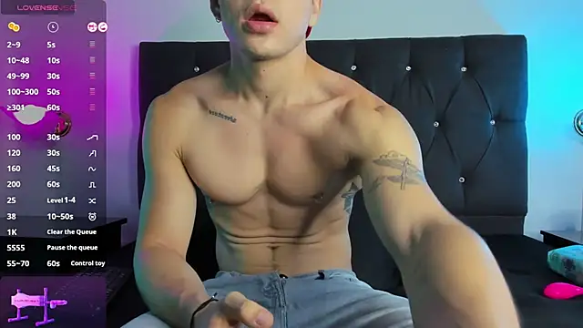 Angel Cuervo online show from 03.06.25