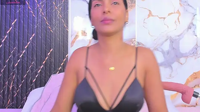 Alyson-a online show from 11.22.25