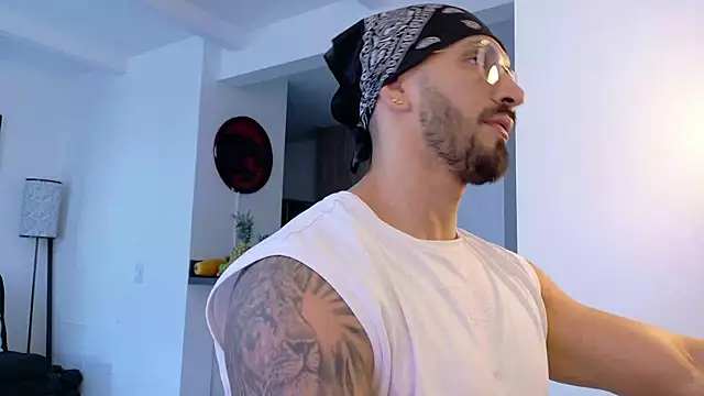 tony muscle online show from 10.25.25