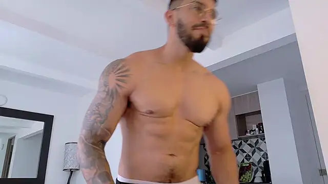 tony muscle online show from 11.26.25