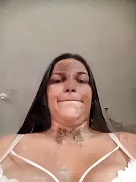 girl milk1 online show from 11.27.25