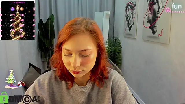 Miss you kiss online show from 12.23.25