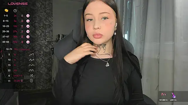 kate8ketee8 online show from 12.23.24