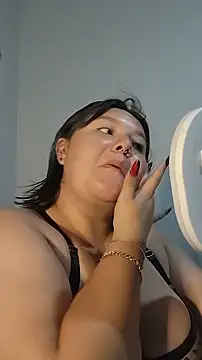 almitapro07 online show from 04.22.26