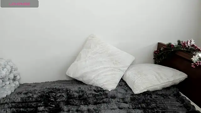 LillyDepp online show from 01.14.26