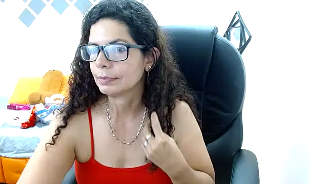 Snapshot of sila_bolum chatting on 12.07.24 sila bolum online show from 12.07.24