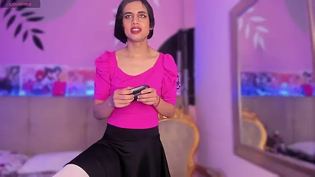 Snapshot of Eimyflorian chatting on 09.21.25 Eimyflorian online show from 09.21.25