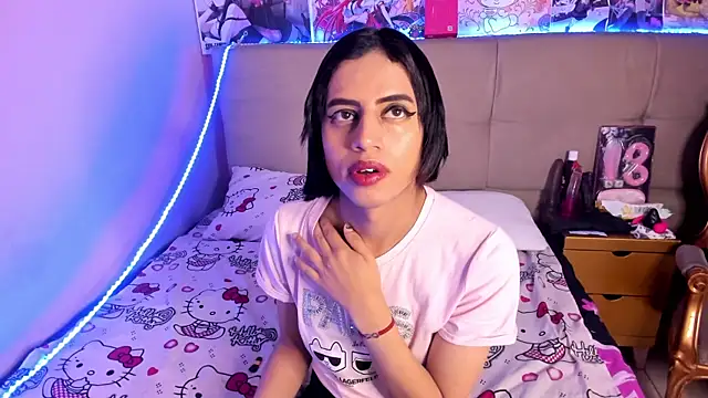 Snapshot of Eimyflorian chatting on 10.28.25 Eimyflorian online show from 10.28.25