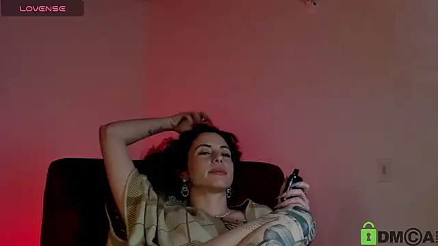 Borbala Iggy online show from 12.29.24